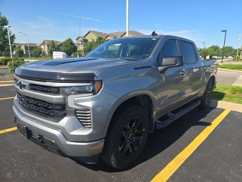Used 2025 Chevrolet Silverado 1500 RST w/ Rally Edition AWD/4WD image 3