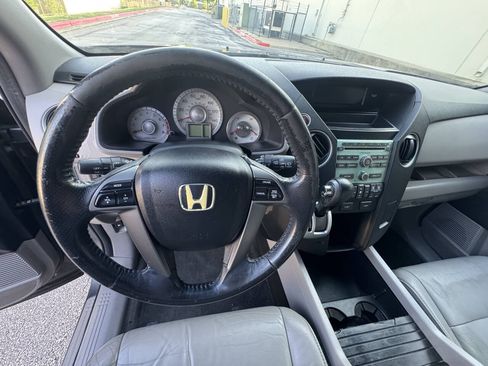 Used 2011 Honda Pilot EX-L image 21
