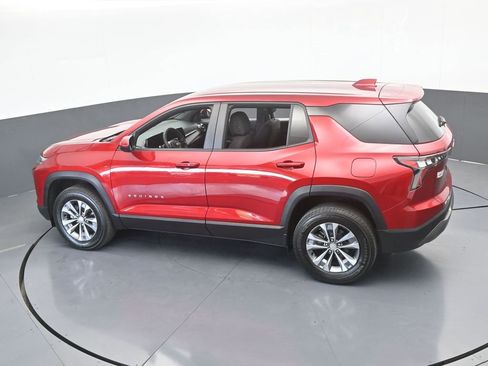 Used 2025 Chevrolet Equinox LT image 47