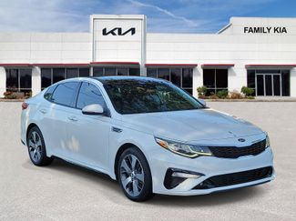 Used 2019 Kia Optima S w/ S Panoramic Sunroof Package FWD 360° Tour