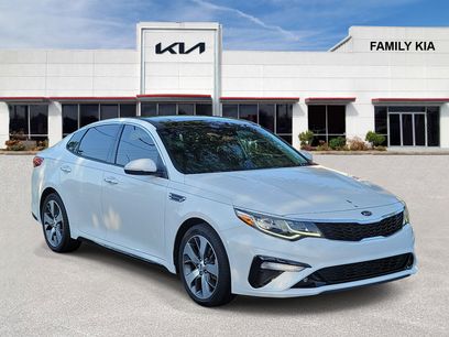 Used 2019 Kia Optima S w/ S Panoramic Sunroof Package