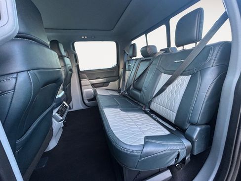 Used 2023 Ford F150 Limited image 11