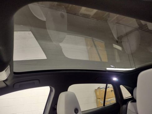 New 2025 Volkswagen ID.4 Pro S image 20