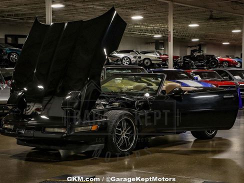 Used 1992 Chevrolet Corvette Convertible image 79