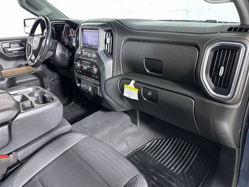 Used 2019 Chevrolet Silverado 1500 LT w/ Texas Edition AWD/4WD image 30