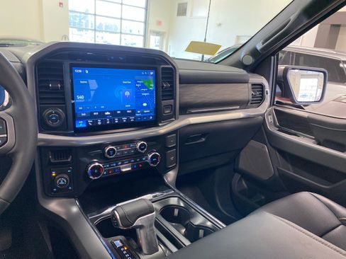 New 2026 Ford F150 Lariat image 34