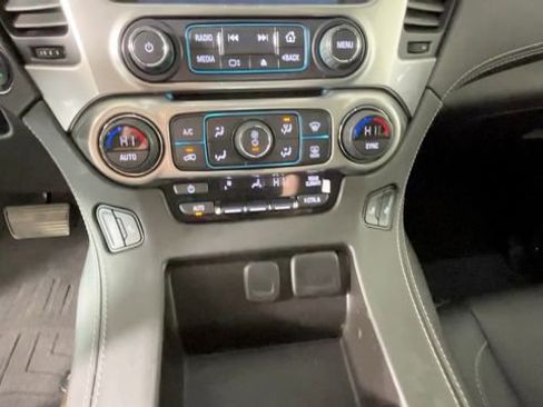 Used 2020 Chevrolet Tahoe LT AWD/4WD image 31