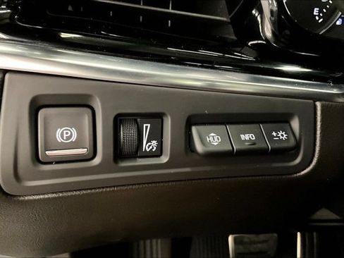 Used 2024 Cadillac XT6 Sport w/ Technology Package AWD/4WD image 40