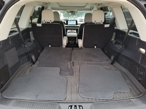 Used 2025 Lincoln Aviator 2WD image 8