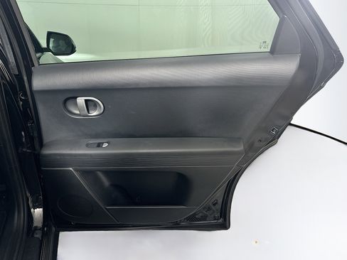 Used 2024 Hyundai Ioniq 5 SEL image 30