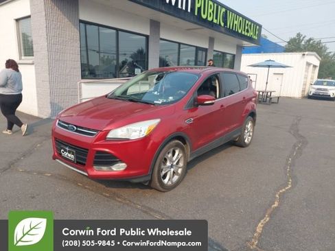 Used 2013 Ford Escape SEL AWD/4WD image 2