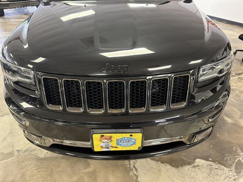 Used 2015 Jeep Grand Cherokee High Altitude RWD image 3