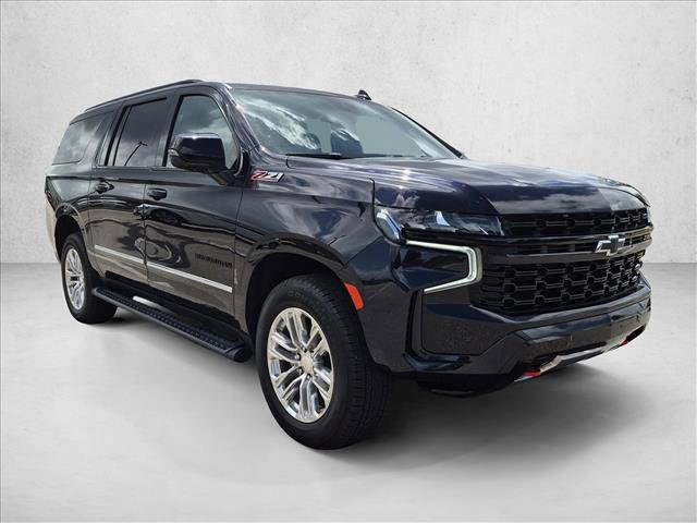 Used 2023 Chevrolet Suburban Z71 w/ Luxury Package AWD/4WD image 3