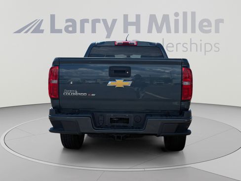 Used 2019 Chevrolet Colorado W/T w/ WT Convenience Package AWD/4WD image 4