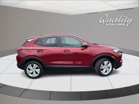 Used 2024 Buick Encore GX Preferred FWD image 3