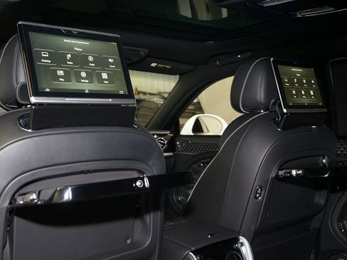 Used 2018 Bentley Mulsanne Speed image 22