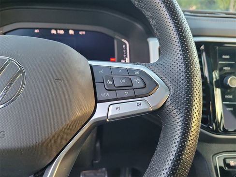 Used 2023 Volkswagen Atlas SEL Premium image 21