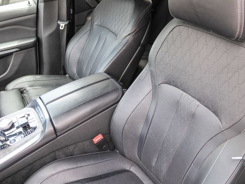 Used 2021 BMW X5 xDrive45e w/ M Sport Package AWD/4WD image 19