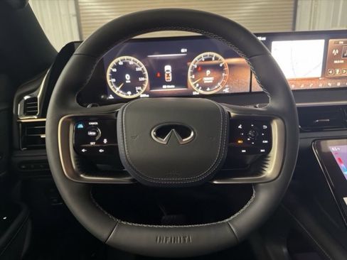 Certified 2026 INFINITI QX80 4WD w/ Sport Exterior Package image 16