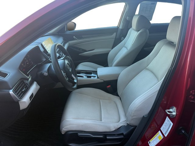 Used 2018 Honda Accord LX image 10