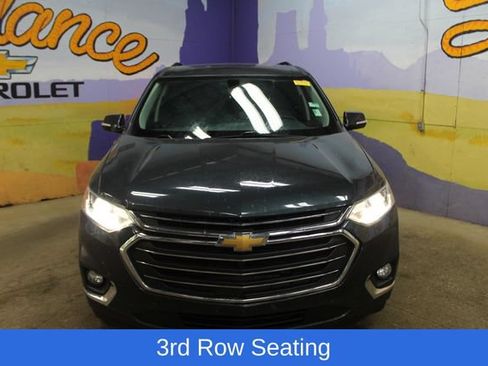 Used 2018 Chevrolet Traverse LT FWD image 3