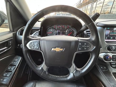 Used 2015 Chevrolet Suburban LT w/ Luxury Package image 24