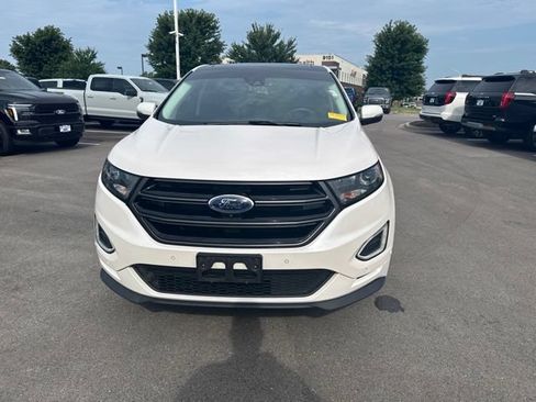 Used 2018 Ford Edge Sport w/ Equipment Group 401A AWD/4WD image 9
