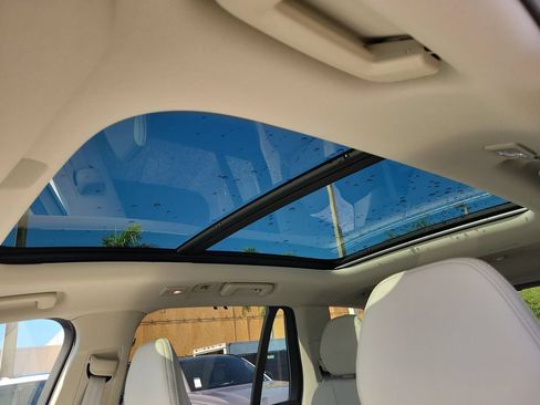 New 2026 Volvo XC90 B6 Ultra w/ Protection Package Premier AWD/4WD image 8