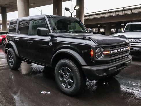 New 2025 Ford Bronco Big Bend image 3