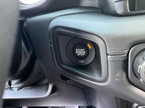 New 2026 Jeep Wrangler Unlimited Rubicon AWD/4WD image 17
