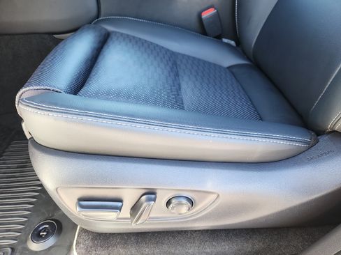 Used 2026 Toyota Land Cruiser w/ Premium Package image 8