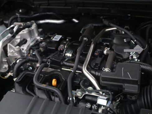 New 2026 Nissan Kicks SR w/ SR Premium Package FWD image 25
