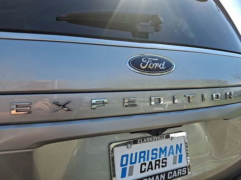 Used 2024 Ford Expedition Max XLT RWD image 31
