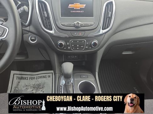 Used 2024 Chevrolet Equinox LT image 26