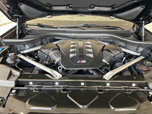 Used 2024 BMW X6 M60i image 13