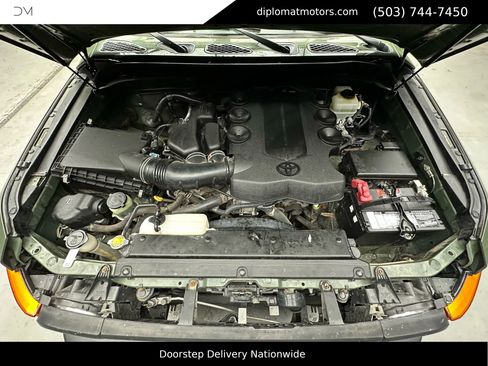 Used 2014 Toyota FJ Cruiser 4WD image 44