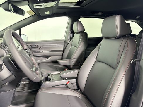New 2026 Honda Odyssey Sport-L image 4