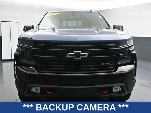 Used 2021 Chevrolet Silverado 1500 LT Trail Boss w/ Convenience Package II AWD/4WD image 3