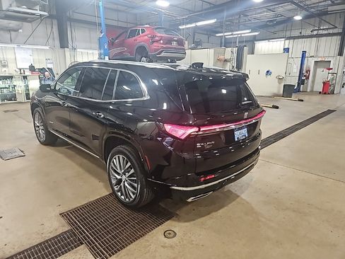 Certified 2025 Buick Enclave Avenir w/ Super Cruise Package image 5