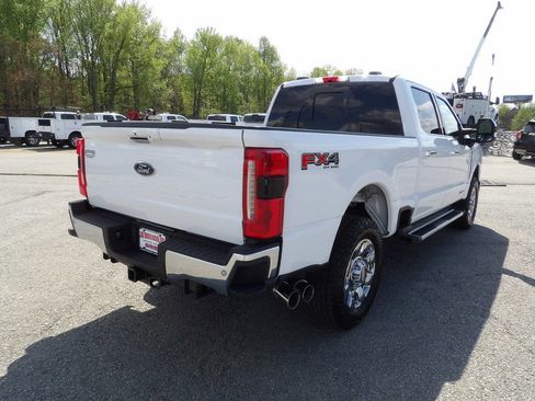 Used 2023 Ford F250 Lariat w/ Chrome Package AWD/4WD image 7
