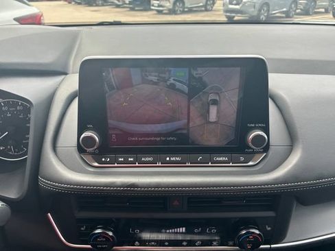 Used 2026 Nissan Rogue Dark Armor FWD image 27