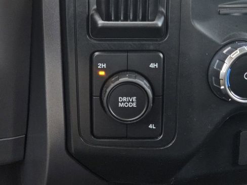 Used 2025 Ford F150 XLT w/ Equipment Group 301A Standard image 22