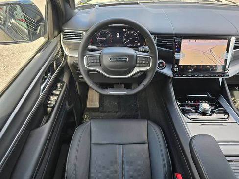 New 2026 Jeep Grand Wagoneer L Limited AWD/4WD image 30