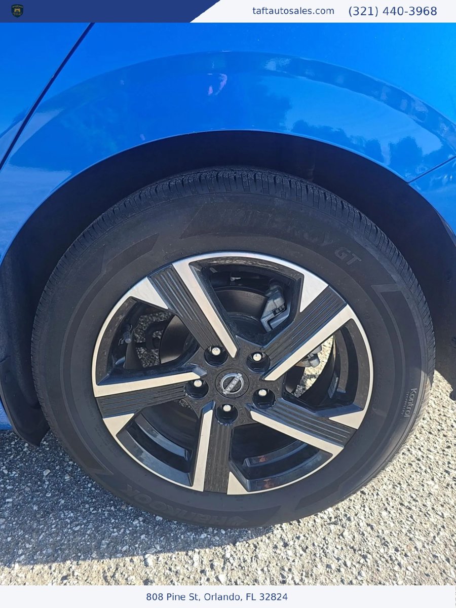 Used 2025 Nissan Sentra SV FWD image 11