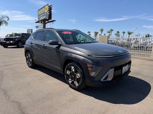 Used 2024 Hyundai Kona SEL FWD image 1