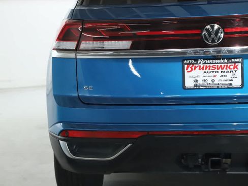 Certified 2024 Volkswagen Atlas Cross Sport SE AWD/4WD image 42