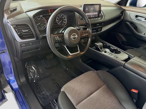 Used 2022 Nissan Rogue SV FWD image 23