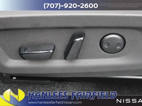 New 2026 Nissan Murano SL image 14