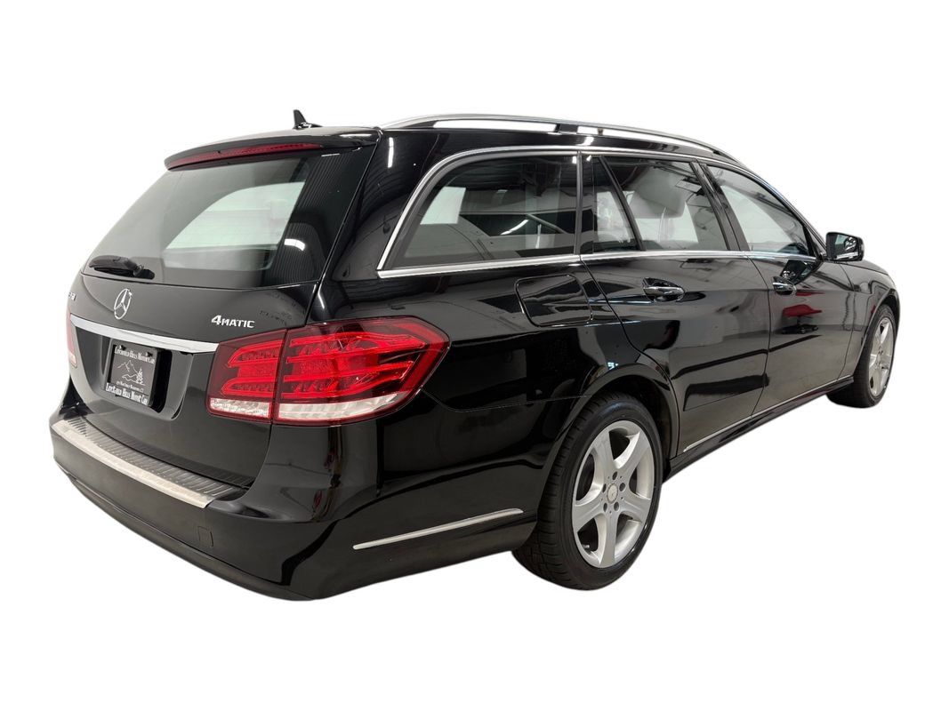 Used 2015 Mercedes-Benz E 350 4MATIC Wagon image 4