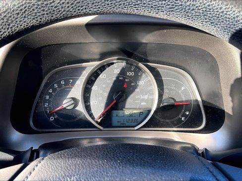 Used 2014 Toyota RAV4 LE image 20